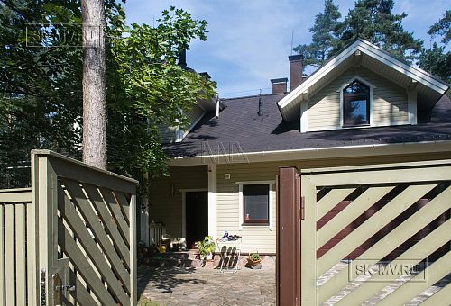 Построенный двухэтажный каркасный коттедж в комаровском стиле в п Комарово - 22