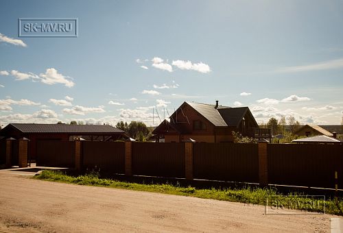 Строительство энергоэффективного каркасного дома 200 кв м с балконом Северная корона 26 - 5