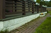 Строительство двухэтажного каркасного коттеджа шале около 300 кв м с комбинированной отделкой коричневым кирпичом и деревом в п Володарский - мини - 9