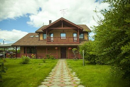 Володарский 4