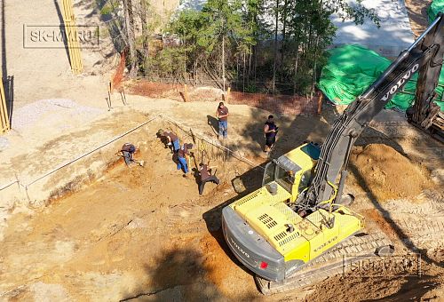 Монтаж индивидуального расчётного фундамента УШП PRO для строительства кирпичного  дома в Рощино 2, S плиты = 500 кв.м, Лениградская обл. - 6