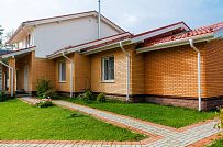 Строительство одноэтажного коттеджа из газобетона с теплой верандой с панорамным остеклением в КП Сосновое - мини - 13