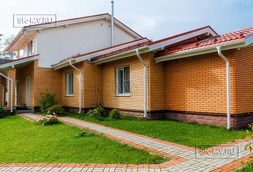 Строительство одноэтажного коттеджа из газобетона с теплой верандой с панорамным остеклением в КП Сосновое - 13