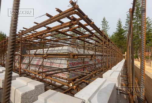 Монтаж индивидуального расчётного фундамента УШП PRO для строительства одноэтажного кирпичного дома в п. Рощино, Ленинградская обл. - 16