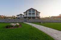 Фото репортаж с места строительства кирпичного дома ок 800 кв м с цоколем и СПА в д Пеники Лен области - мини - 4