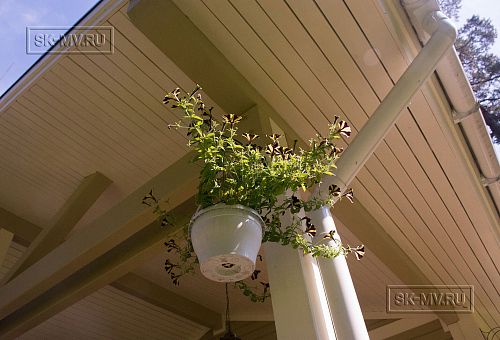 Построенный двухэтажный каркасный коттедж в комаровском стиле в п Комарово - 12