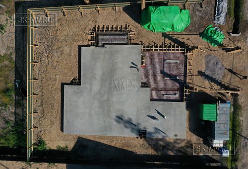 Монтаж индивидуального расчётного фундамента УШП PRO для строительства кирпичного двухэтажного дома в Рощино 2, S плиты = 340 кв.м, Лениградская обл. - 4