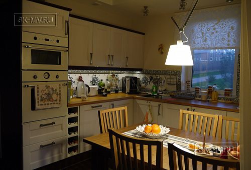 Пример внутренней отделки комбинированного загородного дома с цокольным этажом в п Ольшанки - 6