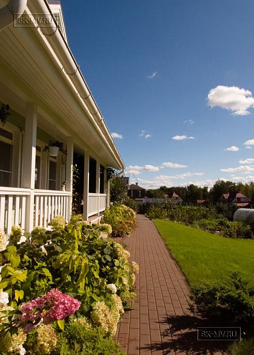 Ландшафтный дизайн домовладения в Северной короне 79