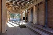 Пример внутренней отделки террасы-барбекю в Выборгском районе Ленинградской области - мини - 3