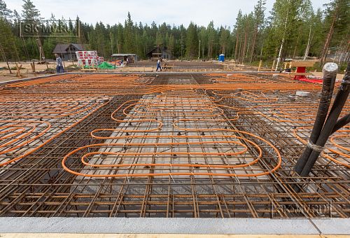 Монтаж индивидуального расчётного фундамента УШП PRO для строительства кирпичного двухэтажного дома в Рощино, Лениградская обл. - 3