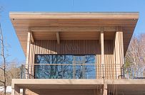 Построенный современный энергоэффективный загородный дом класса премиум с отделкой планкеном в Выборгском районе - мини - 80