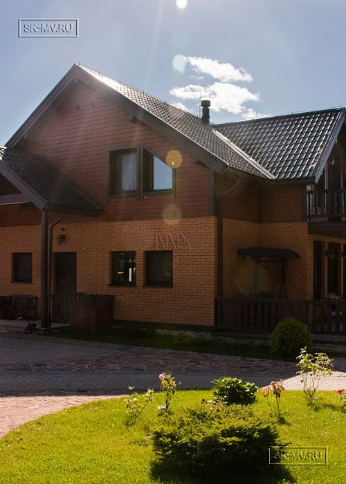 Строительство энергоэффективного каркасного дома 200 кв м с балконом Северная корона 26