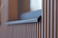 Построенный современный энергоэффективный загородный дом класса премиум с отделкой планкеном в Выборгском районе - мини - 12