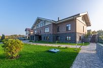 Фото репортаж с места строительства комбинированного дома площадью 1400 кв м с цоколем и СПА в д Пеники Ленобласти - мини - 35