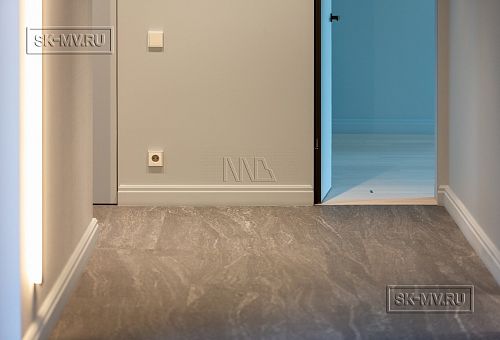 Пример внутренней отделки П-образного загородного дома в Сестрорецке - 3