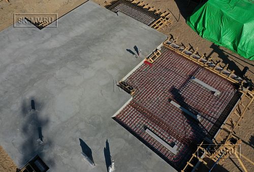 Монтаж индивидуального расчётного фундамента УШП PRO для строительства кирпичного двухэтажного дома в Рощино 2, S плиты = 340 кв.м, Лениградская обл. - 5