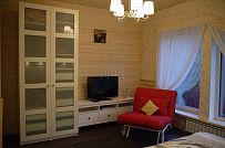 Пример внутренней отделки комбинированного загородного дома с цокольным этажом в п Ольшанки - мини - 18