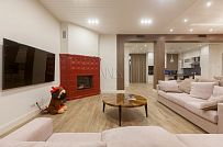 Дизайн интерьера загородного дома из кирпича в Пениках 1 - мини - 27