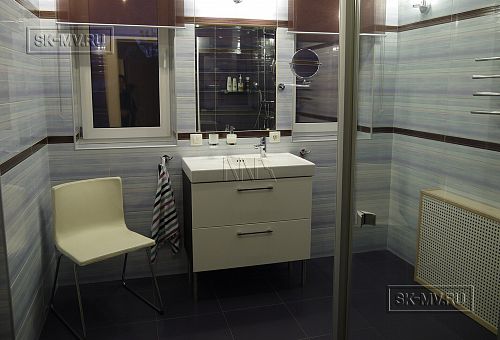 Пример внутренней отделки комбинированного загородного дома с цокольным этажом в п Ольшанки - 1