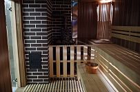 Пример внутренней отделки комбинированного загородного дома с цокольным этажом в п Ольшанки - мини - 10