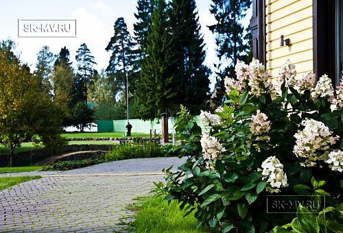 Строительство большого желтого каркасного дома с гаражом и сауной в пгт Сиверский - 11