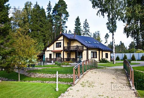 Строительство большого желтого каркасного дома с гаражом и сауной в пгт Сиверский - 19