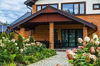 Строительство большого двухэтажного газобетонного коттеджа с комбинированной фасадной отделкой кирпичом и штукатуркой в КП Сосновое - мини - 40