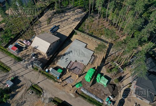 Монтаж индивидуального расчётного фундамента УШП PRO для строительства кирпичного двухэтажного дома в Рощино 2, S плиты = 340 кв.м, Лениградская обл. - 1