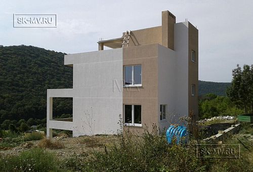 Четырехэтажный дом из газобетона в стиле Хай Тек с эксплуатируемой плоской кровлей в КП Наше место - 1