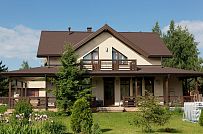 Строительство каркасного теплого дома с большой террасой под кровлей в Низино - мини - 12