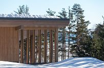 Построенный современный энергоэффективный загородный дом класса премиум с отделкой планкеном в Выборгском районе - мини - 48