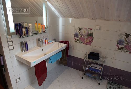 Дизайн интерьера в классическом стиле загородного дома с мансардой в кп Галактика - 13