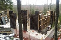 Монолитный дом строится в п Тарасово Ленинградской области - мини - 16