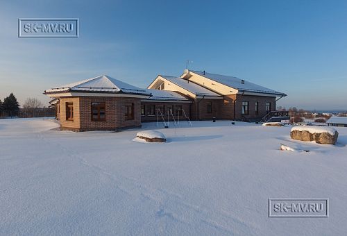 Фото репортаж с места строительства комбинированного дома площадью 1400 кв м с цоколем и СПА в д Пеники Ленобласти - 10