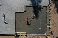 Монтаж индивидуального расчётного фундамента УШП PRO для строительства кирпичного двухэтажного дома в Рощино 2, S плиты = 340 кв.м, Лениградская обл. - мини - 41