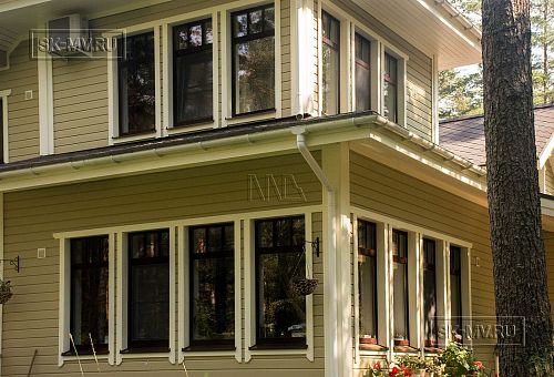 Построенный двухэтажный каркасный коттедж в комаровском стиле в п Комарово - 15