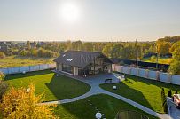 Летняя кухня с террасой барбекю и бильярдной в Оликах под ключ - мини - 21