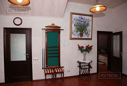 Дизайн интерьера в классическом стиле загородного дома с мансардой в кп Галактика - 9