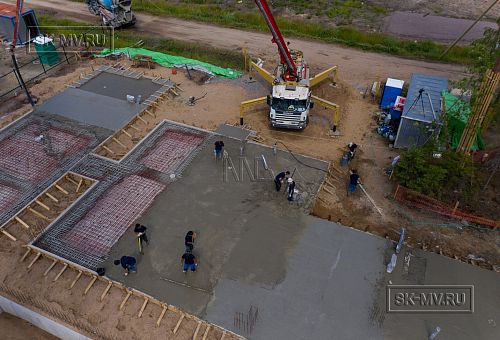 Монтаж индивидуального расчётного фундамента УШП PRO для строительства кирпичного дома в Рощино 2, S плиты = 530 кв.м, Лениградская обл. - 25