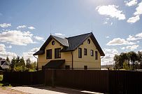 Фото отчет о построенном зимнем каркасном доме с мансардой Северная корода 61 в пос. Волочаевка - мини - 6