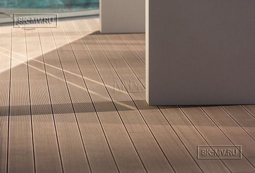 Построенный современный энергоэффективный загородный дом класса премиум с отделкой планкеном в Выборгском районе - 15