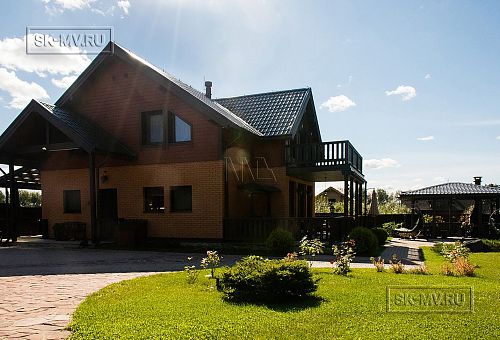 Строительство энергоэффективного каркасного дома 200 кв м с балконом Северная корона 26 - 30