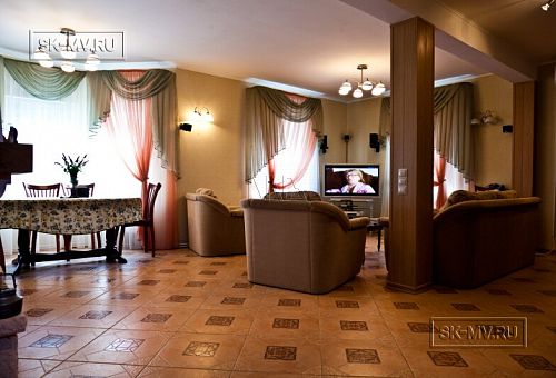 Пример внутренней отделки индивидуального загородного дома с эркером в СНТ Учитель - 2