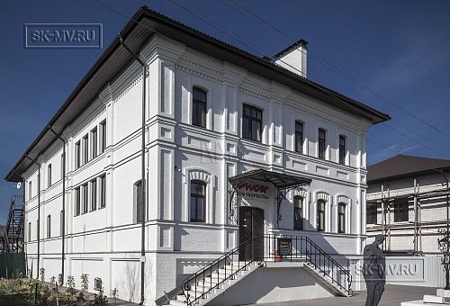 Фото репортаж с места строительства Дома художников 1600 кв м из кирпича с цокольным этажом по старинным чертежам 19 века в Тарусе Калужской области - 1