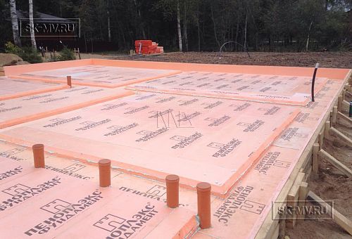 10. Утепление основания фундамента дома