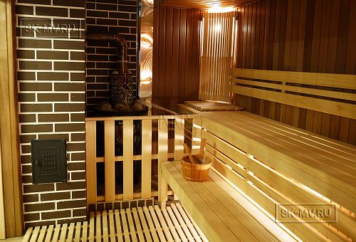 Пример внутренней отделки комбинированного загородного дома с цокольным этажом в п Ольшанки - 3