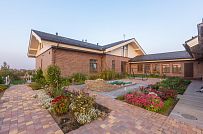 Фото репортаж с места строительства комбинированного дома площадью 1400 кв м с цоколем и СПА в д Пеники Ленобласти - мини - 26