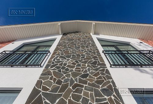 Фото репортаж с места строительства загородного коттеджа из газобетона с сауной внутри в Савое Ленобласти  - 21