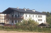 Фото репортаж с места строительства Дома художников 1600 кв м из кирпича с цокольным этажом по старинным чертежам 19 века в Тарусе Калужской области - мини - 2